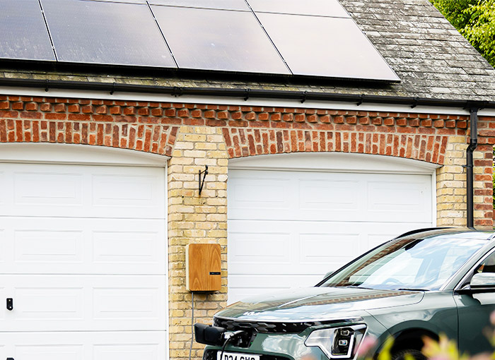 Off-Grid EV Charging Solutions: Harnessing Solar Energy for Net-Zero Living